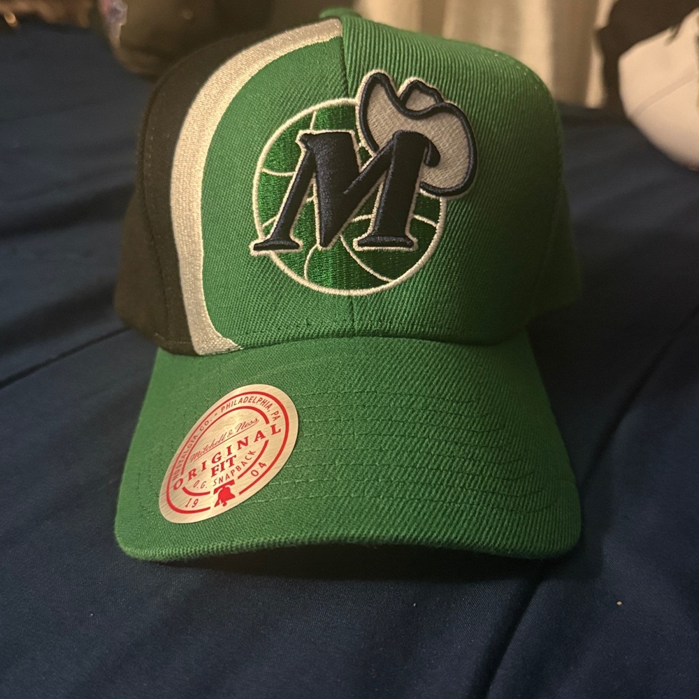 Mitchell & Ness Dallas Mavericks Retroline HWC Snapback Hat